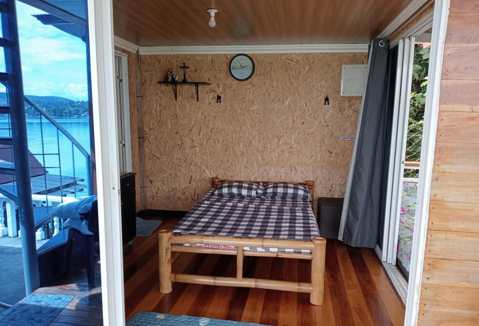 Wooden Guest House GASA Bed and Breakfast in Tagbilaran City