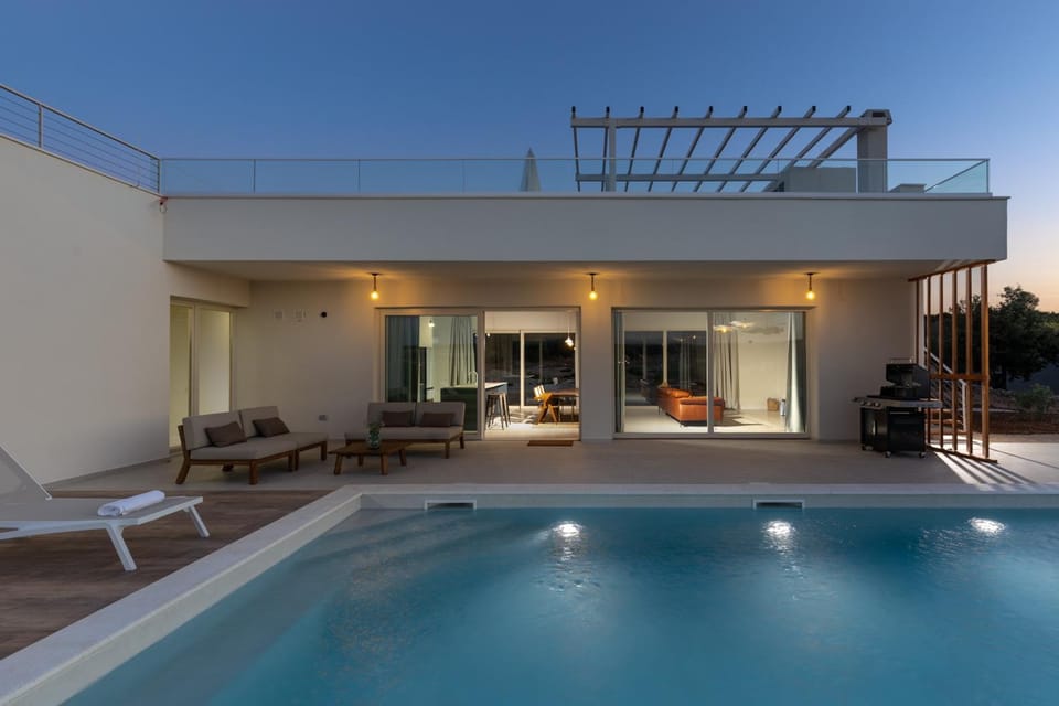 Santa Lucia - Villa&Boat Villa in Šibenik-Knin County, Croatia