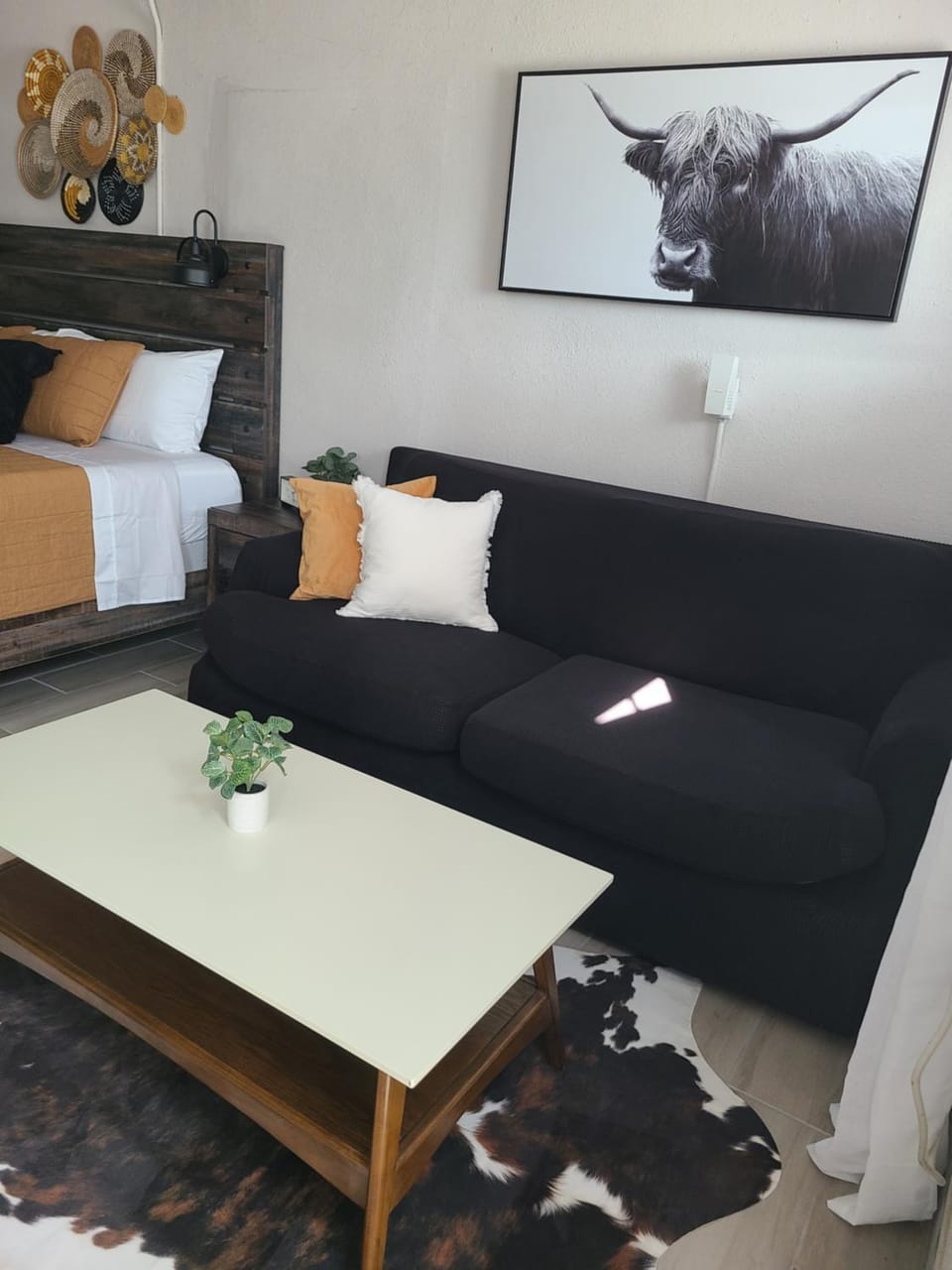 Cozy King Bed Studio - Affordable Fresh Cozy Apartment in Lake Okeechobee