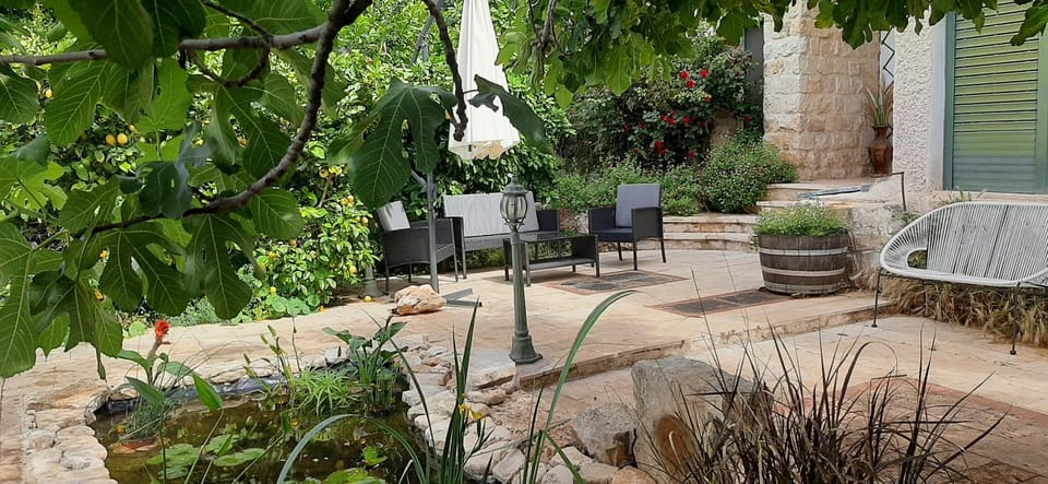 Relaxed garden apartment with Galilee sea view 1 Apartment in North District