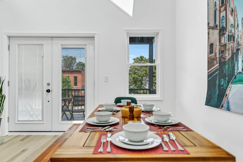 Skyline Loft Apartment in Buffalo