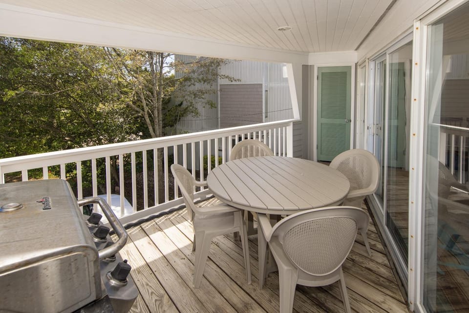 Shoot The Breeze - North End VB House in Virginia Beach