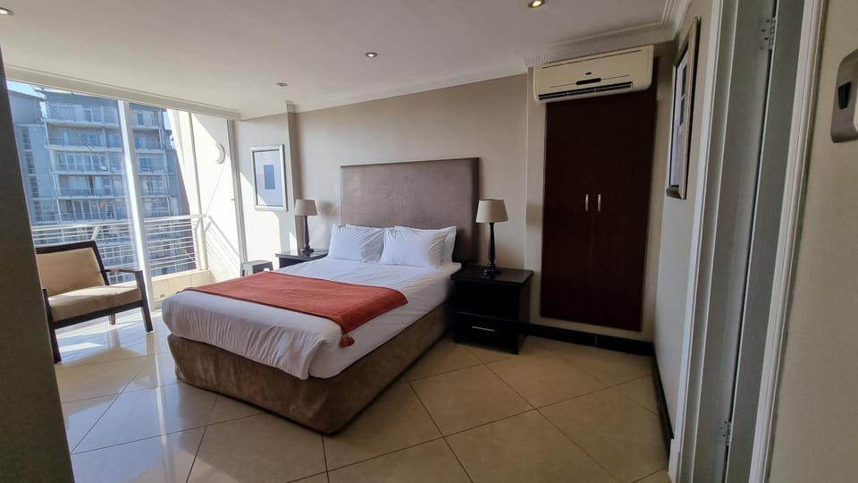 Bed, Bedroom, air conditioner