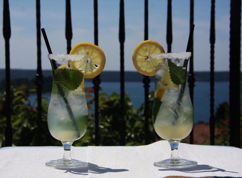Patio, Sea view
