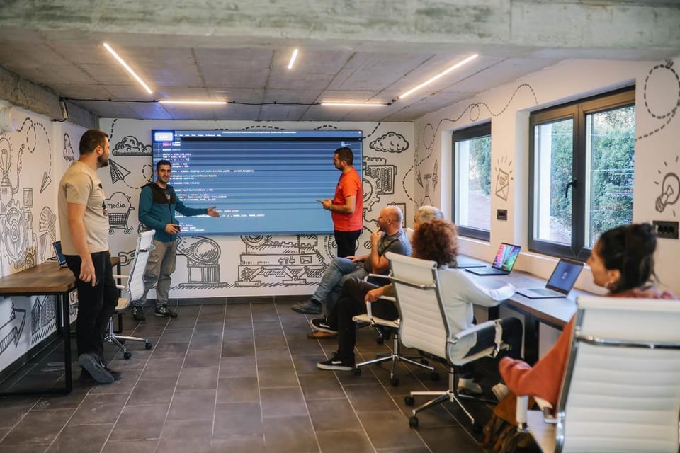 Meeting/conference room