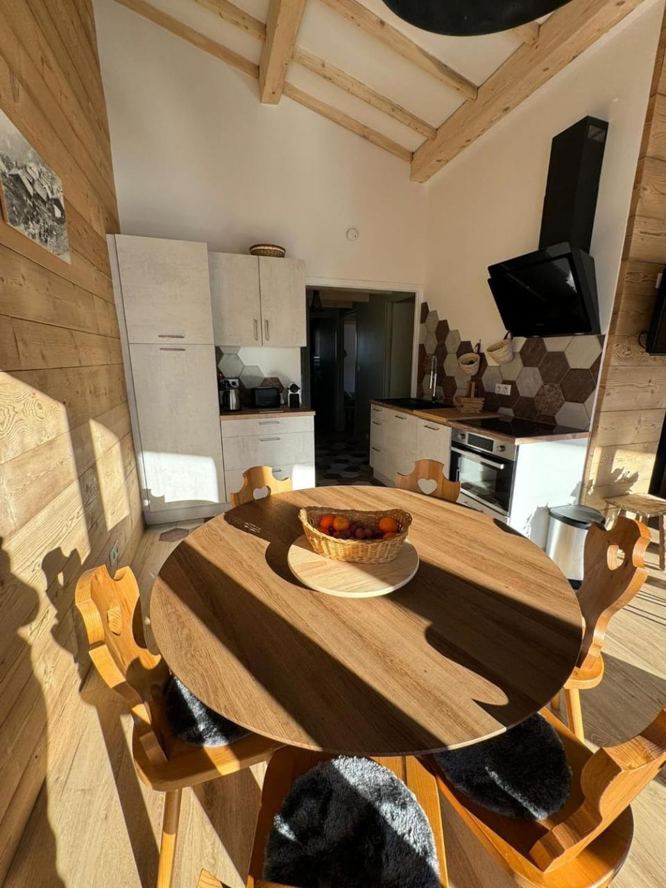 Coffee/tea facilities, dishwasher, pet friendly, stove, toaster, kitchen