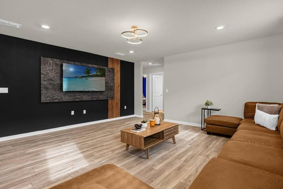Priv Pool, GameRm & HUGEResort! House in Polk County