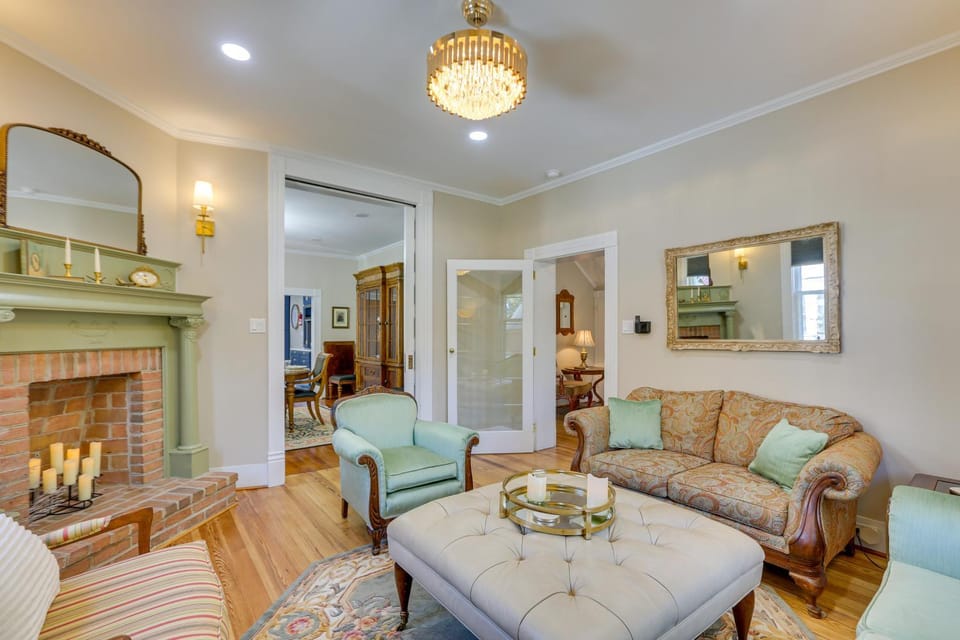 Danville Retreat w/ Hot Tub & Cozy Fireplace! House in Danville