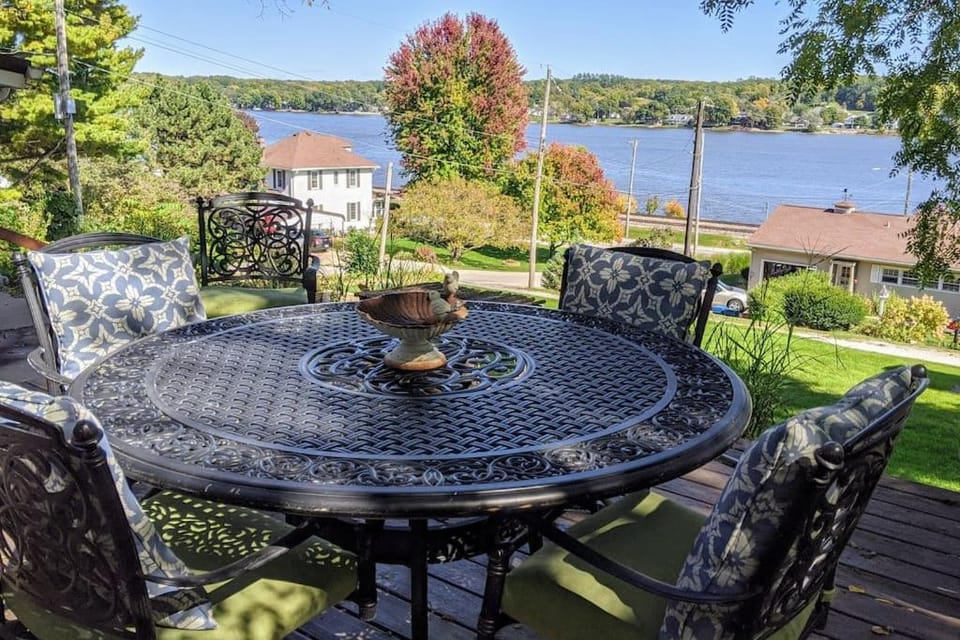 Balcony/Terrace, Garden view
