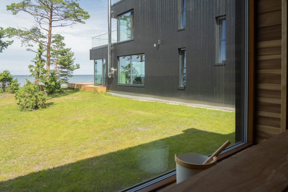 Ormsö Rannamaja Villa in Estonia