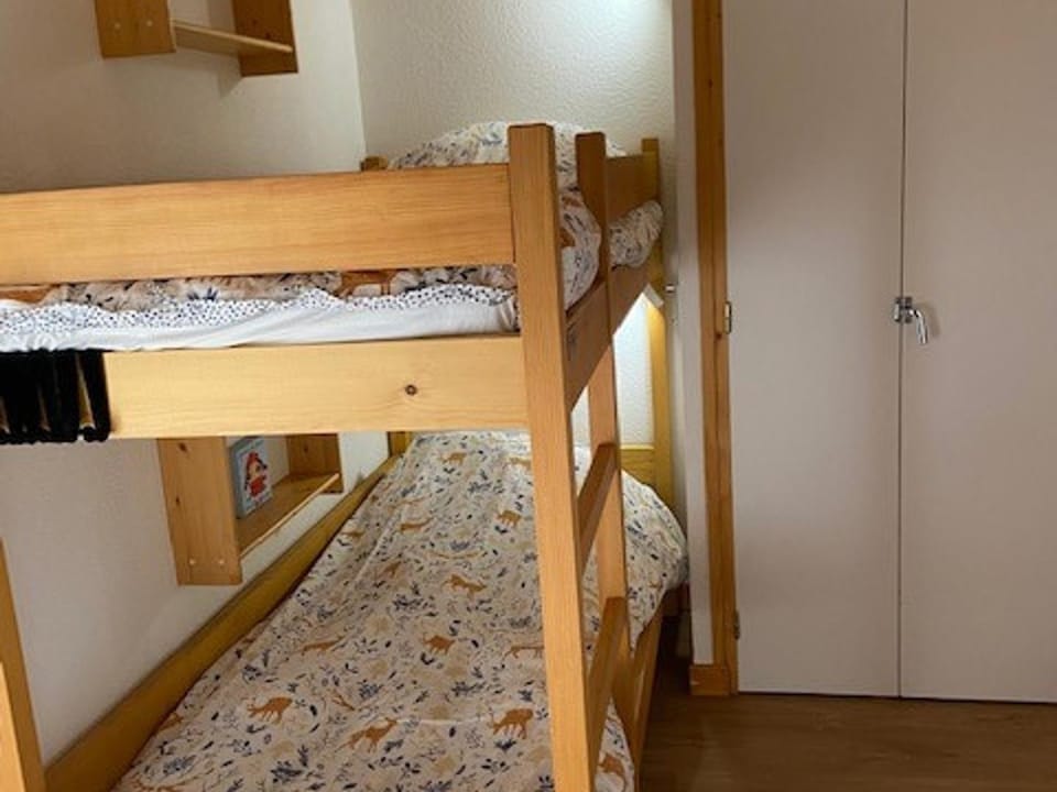 Appartement cosy à Châtel : 5 pers, balcon, parking, WIFI - FR-1-676-32 Apartment in Châtel