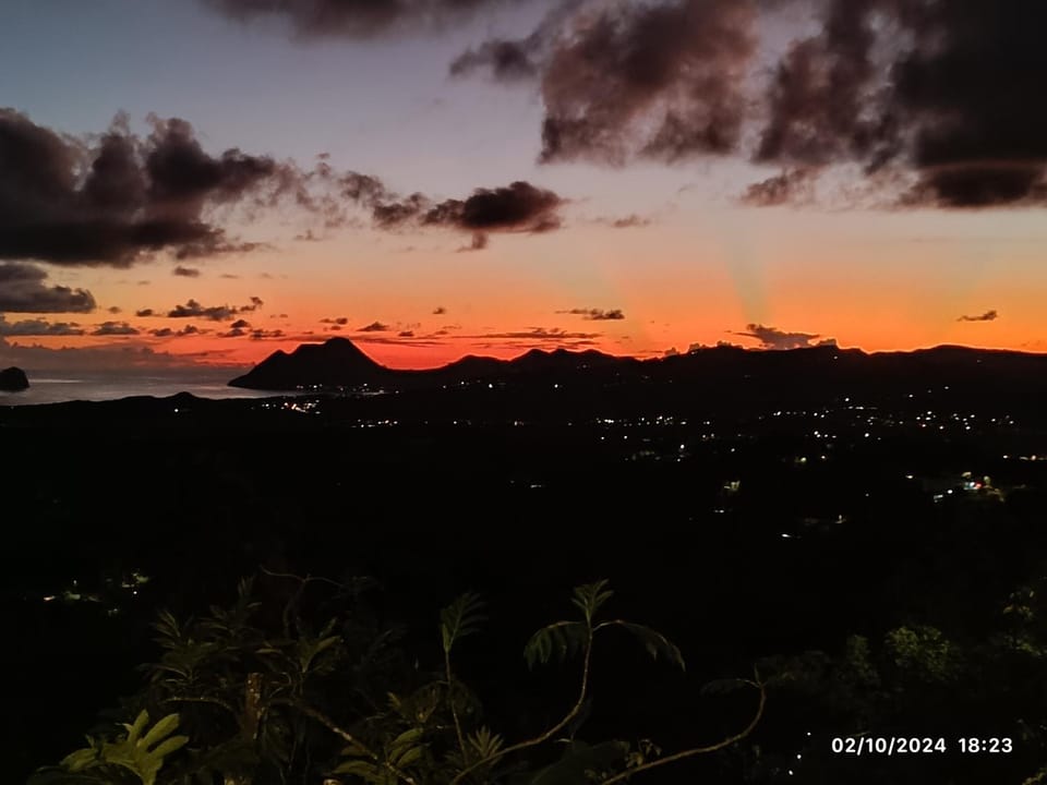 Mountain view, Sea view, Sunset