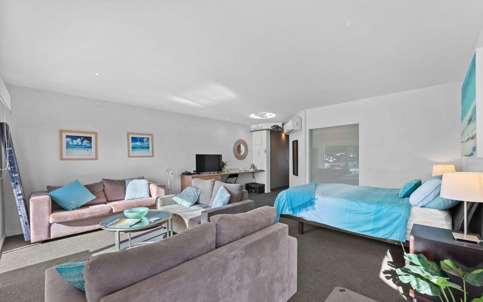 340 The Waves, The Esplanade, Cowes Apartment in Cowes