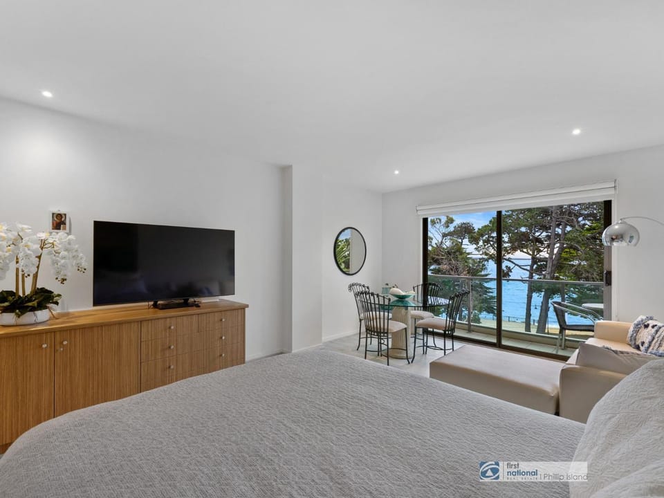 341 The Waves, Cowes Apartment in Cowes