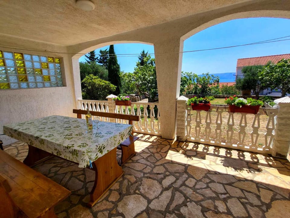 Balcony/Terrace, Garden view