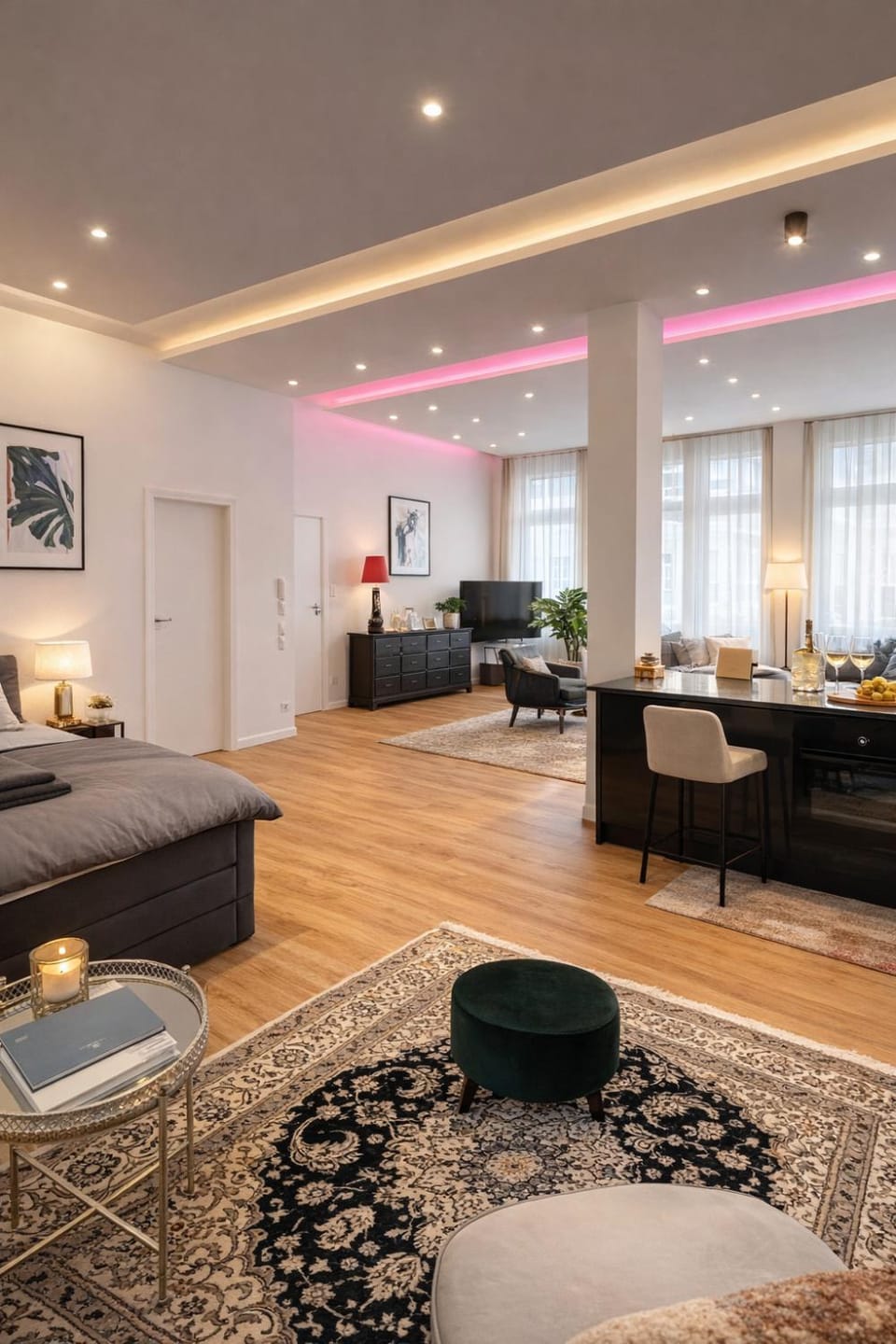 Kitchen or kitchenette, Living room