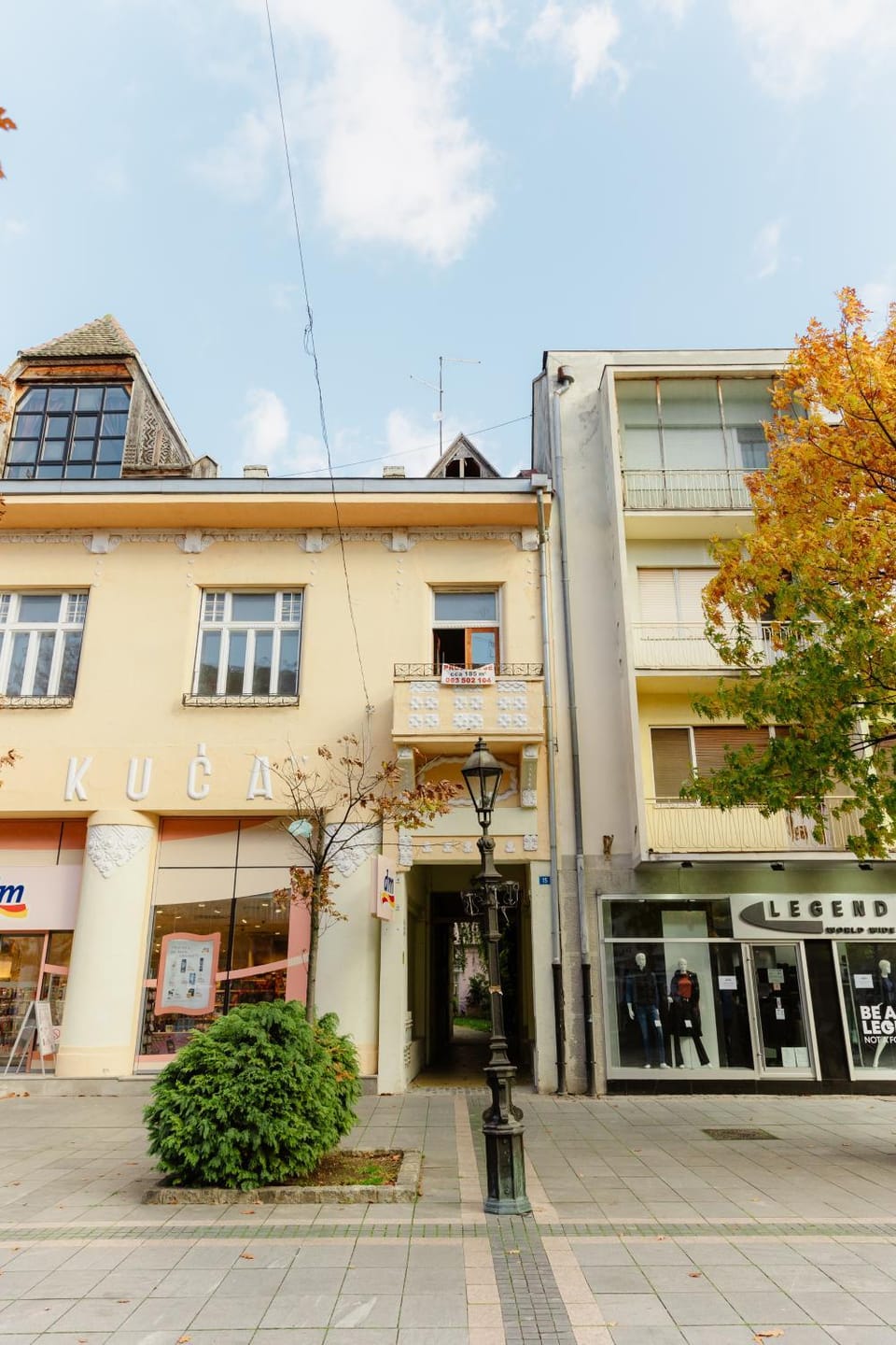 Day, Neighbourhood, Street view, Location