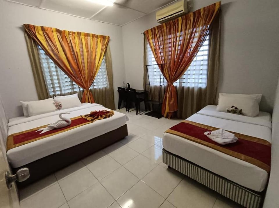 Taman Bahagia Homestay Vacation rental in Pahang, Malaysia