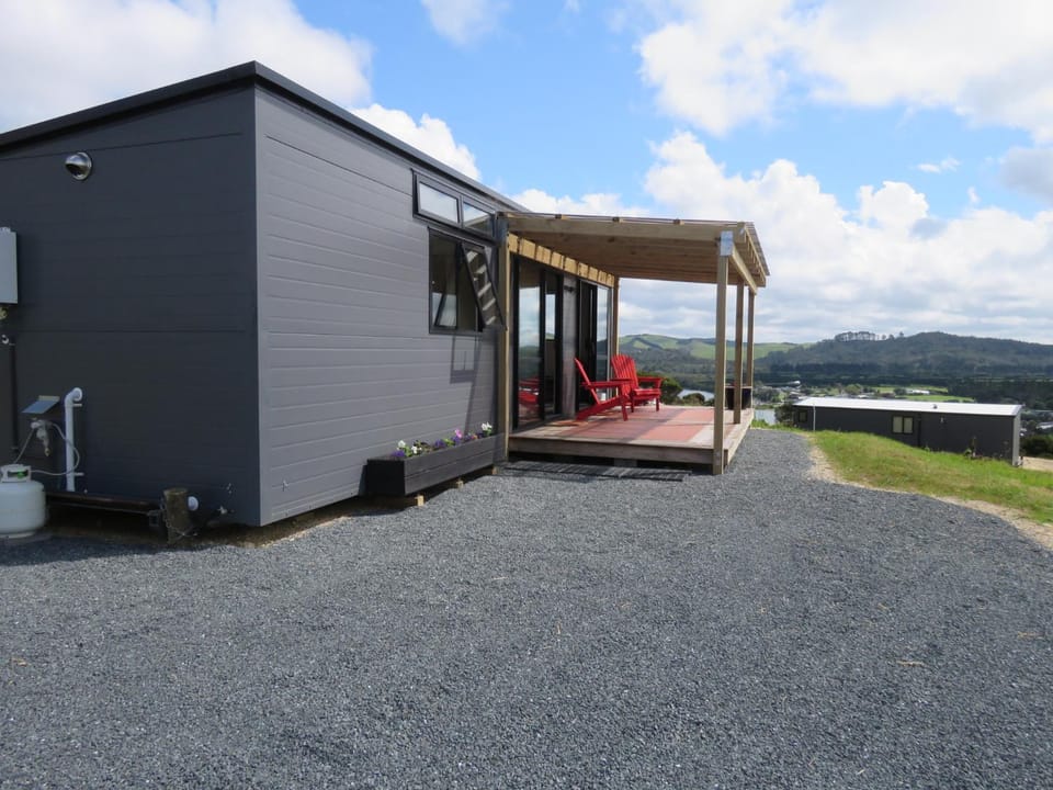 Tuis Scenic Retreat House in Northland