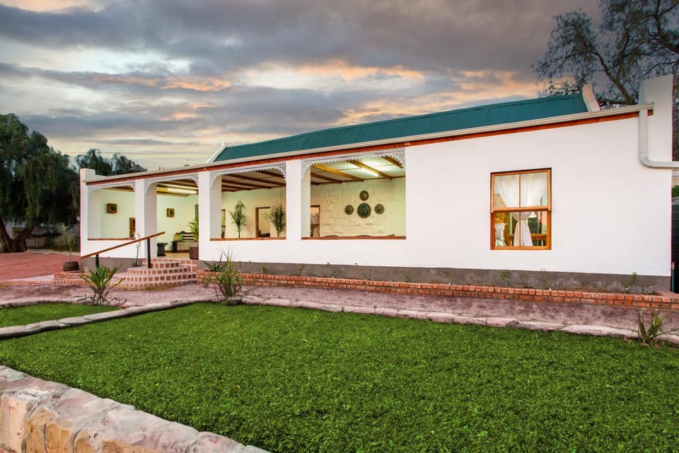 Property building, Garden