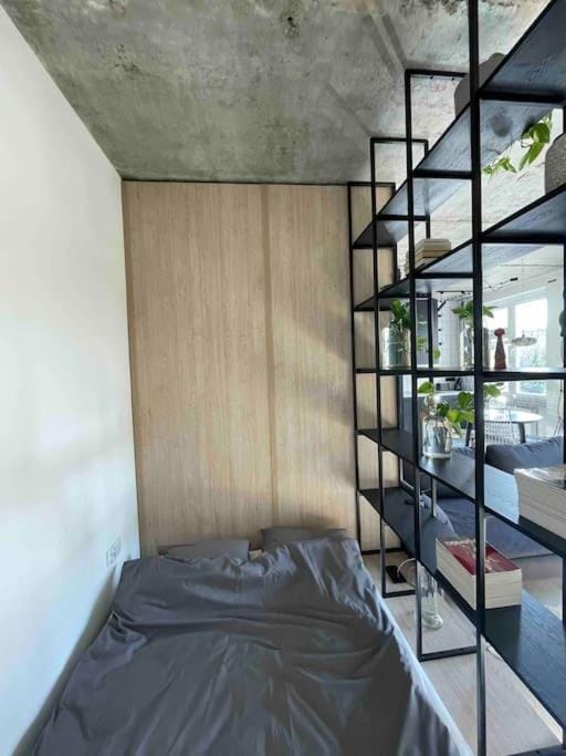 Studio Piłsudski Apartment in Wroclaw