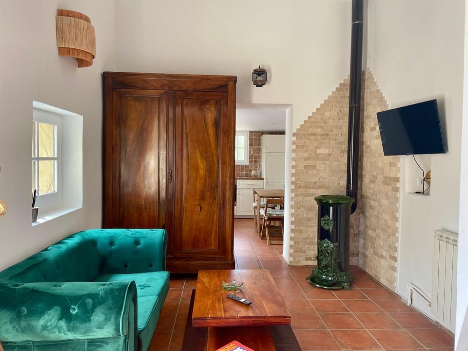 La Serre Des Mourgues Bed and Breakfast in Occitanie