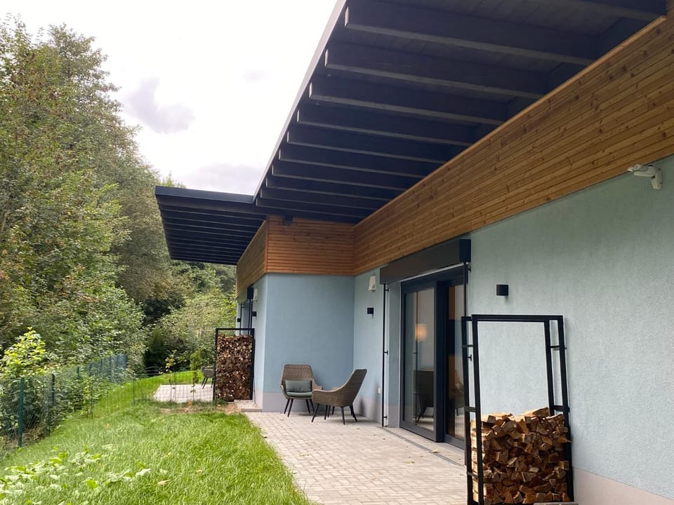 Garden, Balcony/Terrace