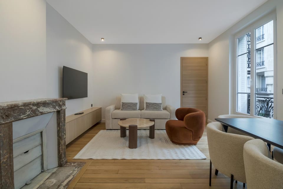 Premium Suites - Arc de Triomphe - Trocadéro Apartment in Paris