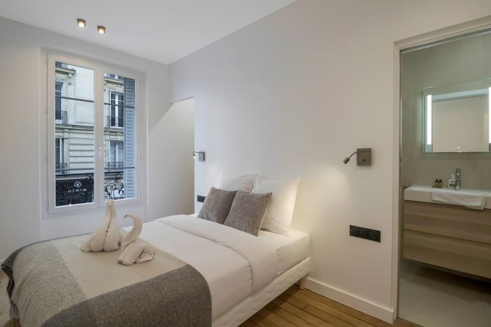 Premium Suites - Arc de Triomphe - Trocadéro Apartment in Paris