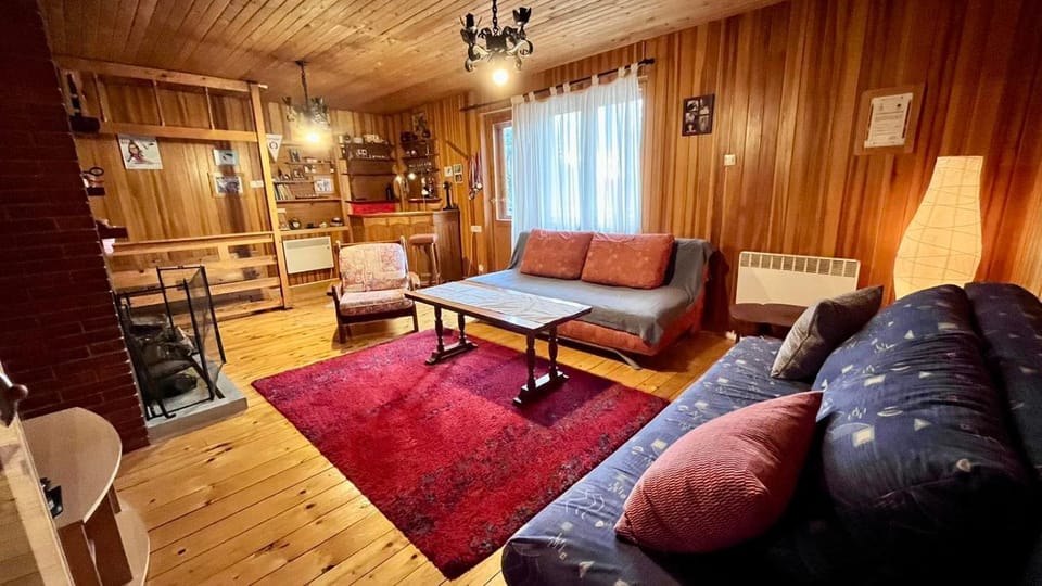 Balcony/Terrace, Living room, Lounge or bar, flat iron