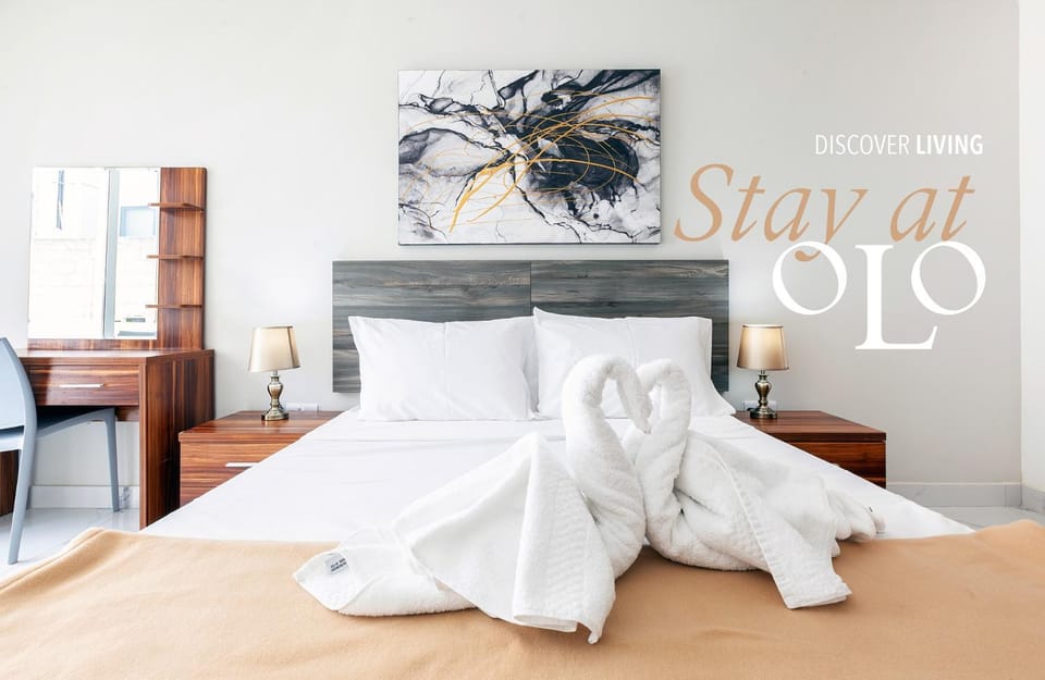 Studio Penthouse with kitchenette and side seaview at the new Olo living Bed and Breakfast in Saint Julians