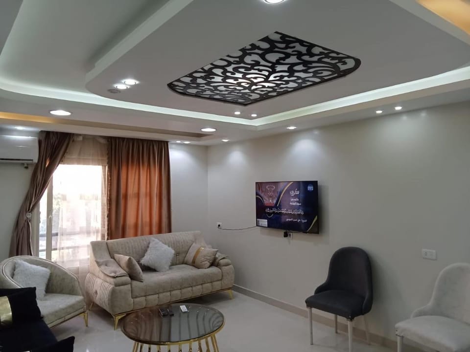 wow cozy new furnished comfortable apartment for rent in arab states street شقة سوبر لوكس جديدة جامعة الدول المهندسين Apartment in Egypt