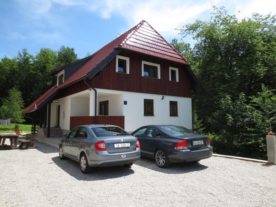 Property building, Day, Other, Other