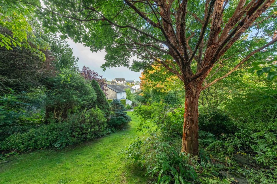 Meadowcroft House in England