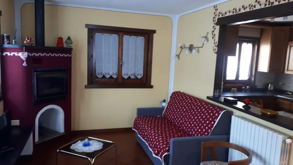 Bilocale Piano Terra Villetta - La Thuile Frazione Buic Apartment in La Thuile