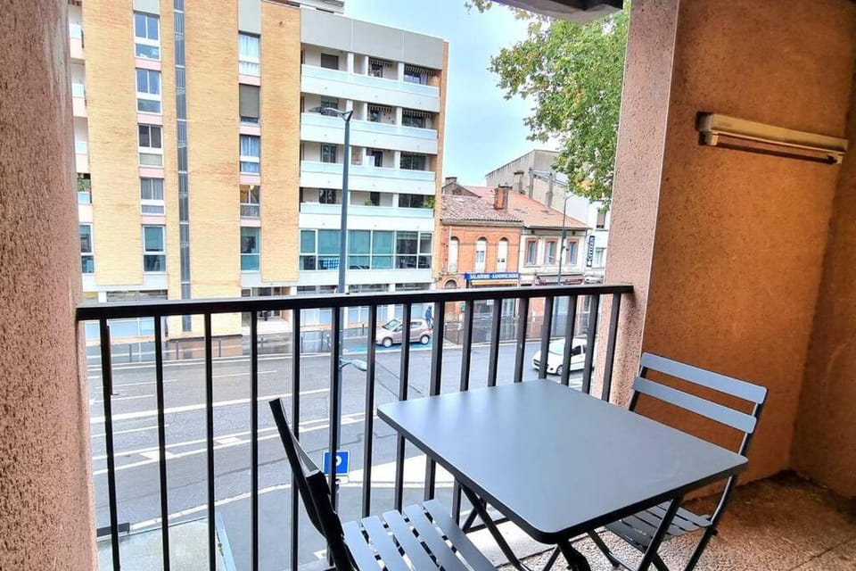 T2 Bohème - Balcon - Clim - Métro - WiFi Apartment in Toulouse