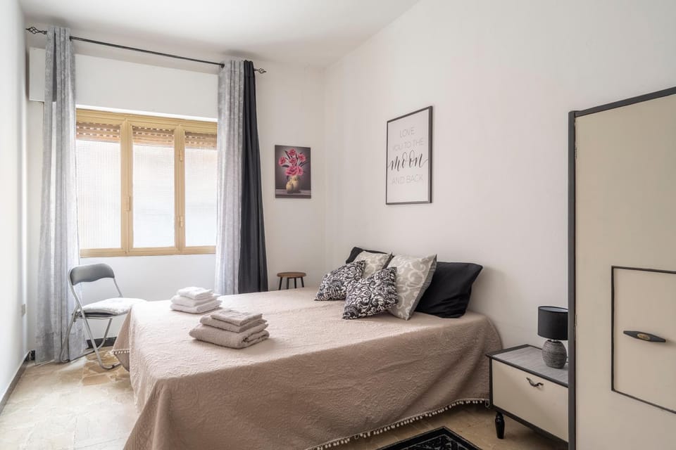 Living room, Bedroom
