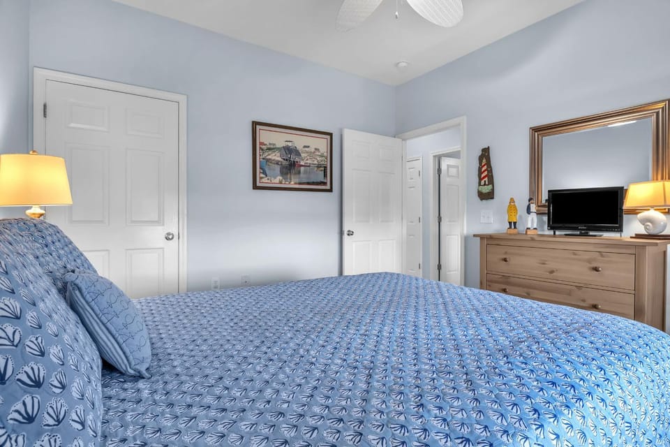 Whispering Waves House in Oak Island