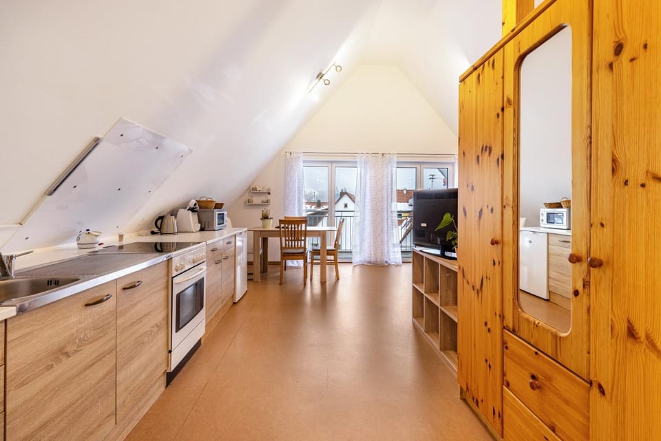 Property building, Kitchen or kitchenette, Living room