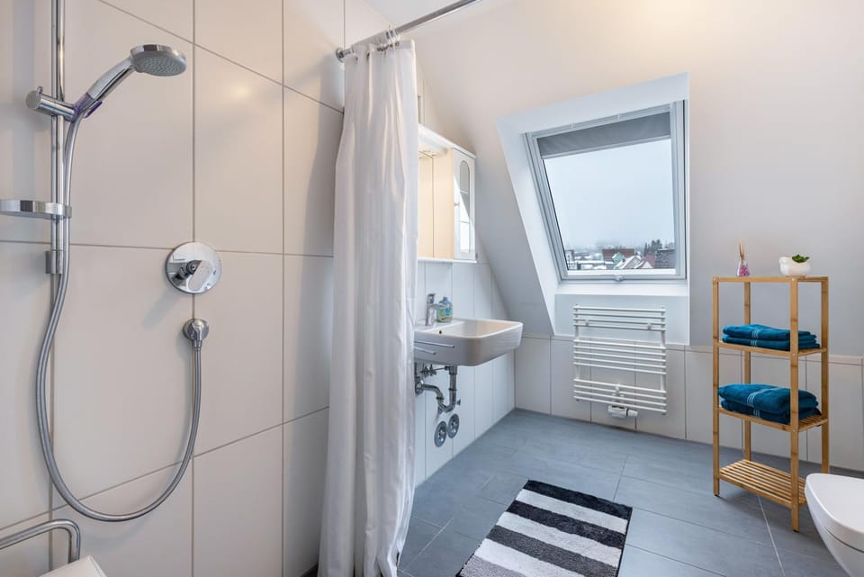 Bathroom, Living room