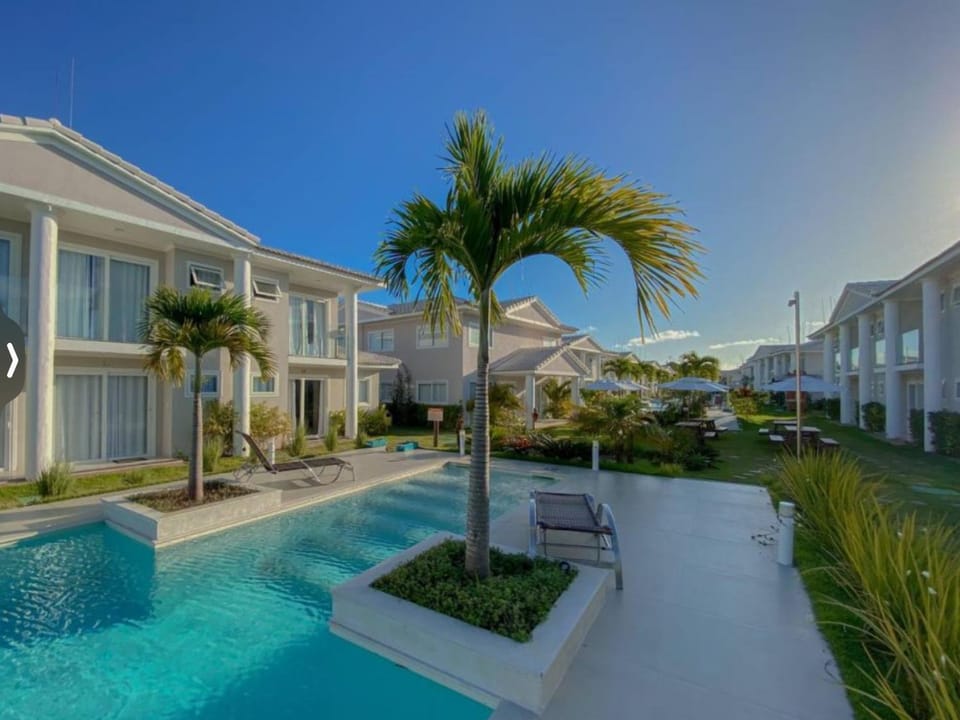 Natural landscape, Garden, Garden view, Pool view, Swimming pool, sunbed