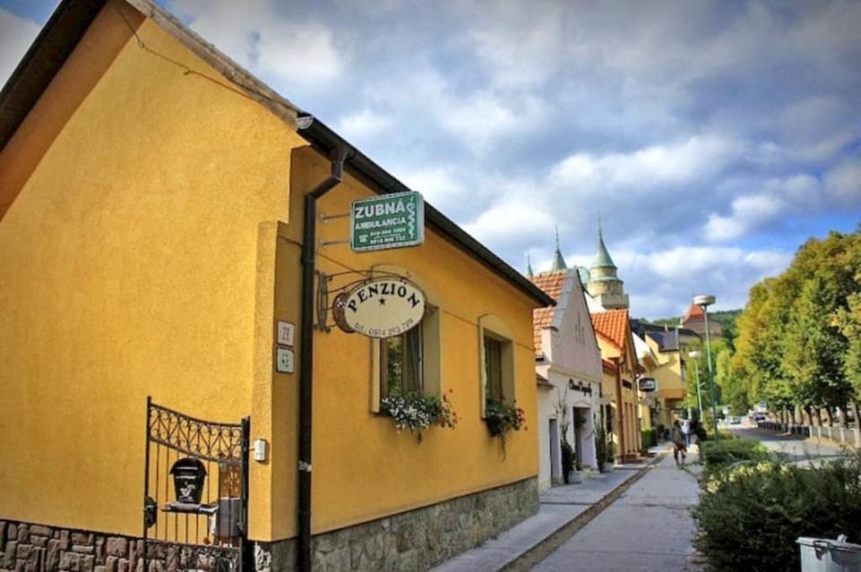 Neighbourhood