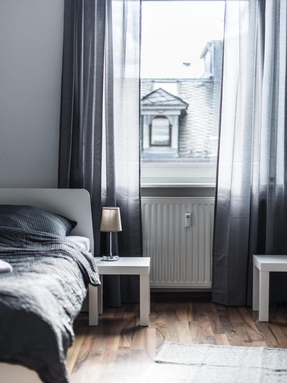 Bed, Photo of the whole room, Bedroom, internet