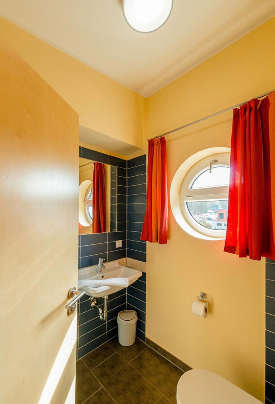 Zimmer am See - 01 Apartment in Waren