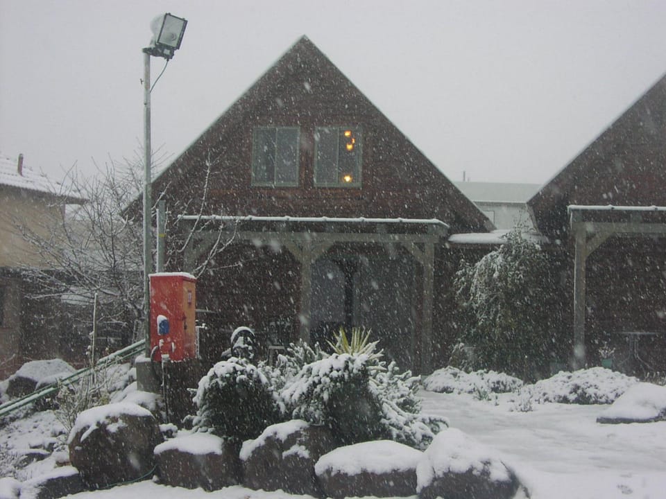 Facade/entrance, Garden