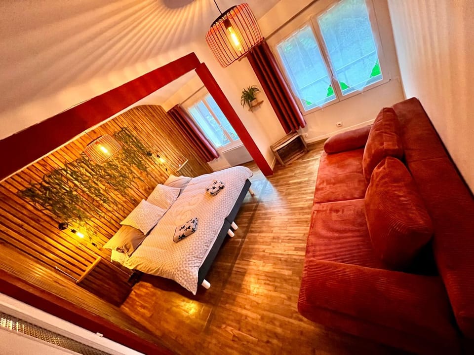 Photo of the whole room