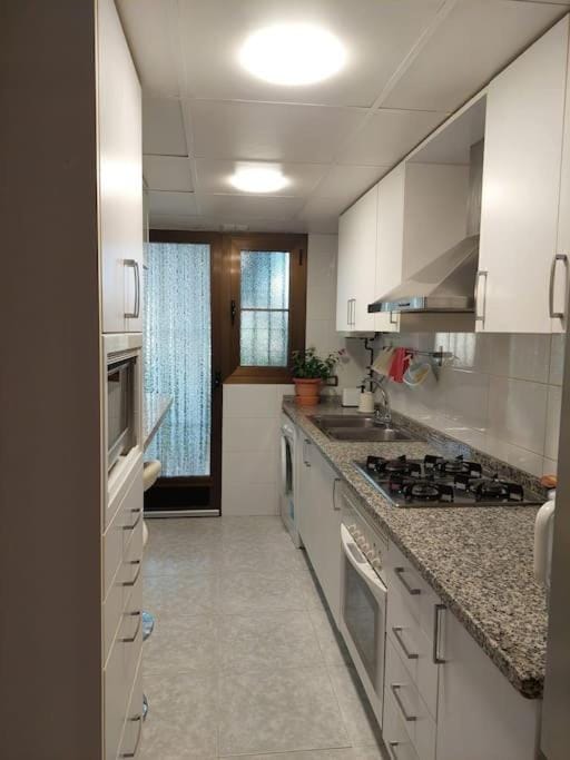 Apartamento, piscina y playa Apartment in Valencian Community