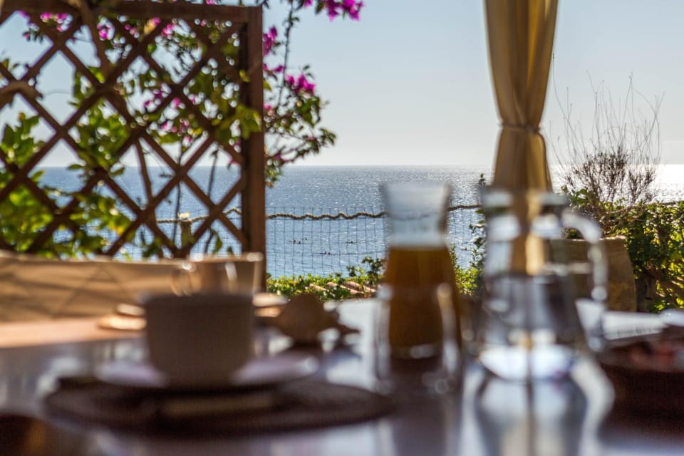 View (from property/room), Dining area, Sea view