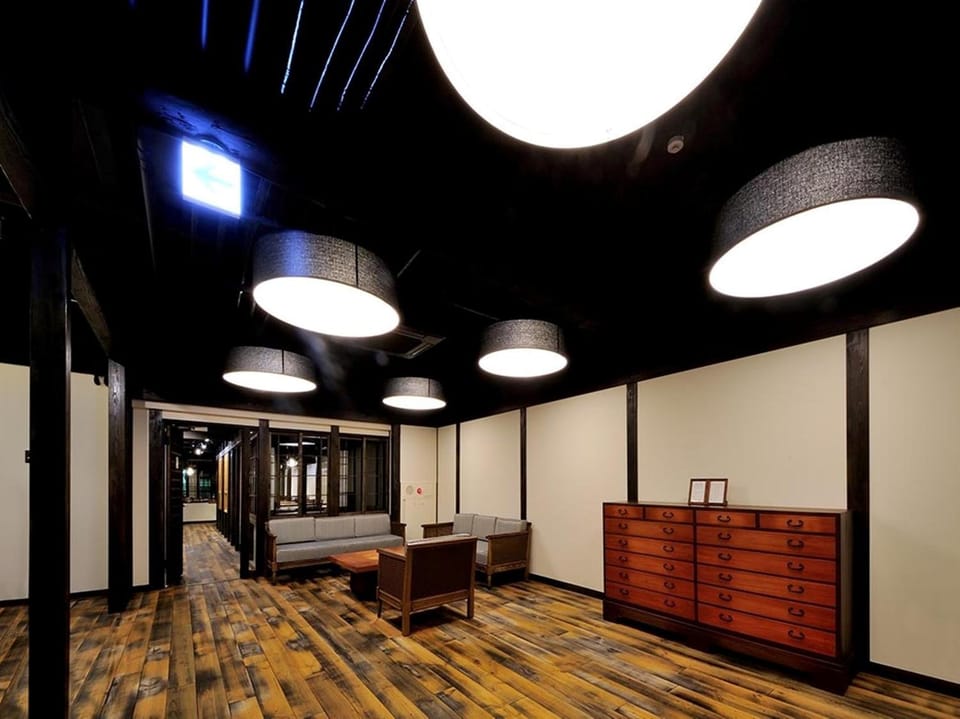 Lobby or reception, Seating area