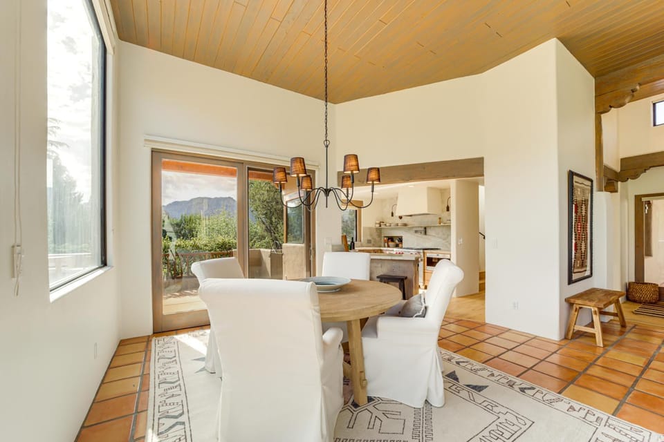 Red Rock Views: Uptown Sedona Home Near Trails! House in Sedona